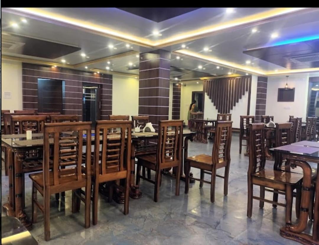Jhargram Prince Palace מראה חיצוני תמונה
